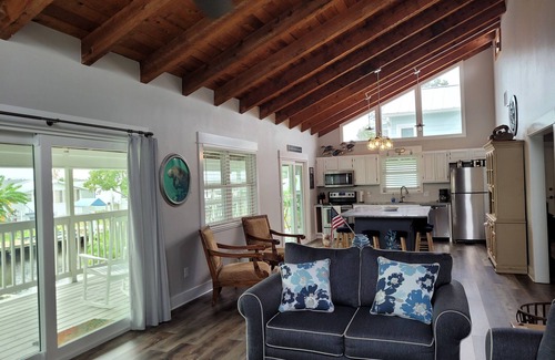 Homosassa House | Old Homosassa - "Turtle Den" River House