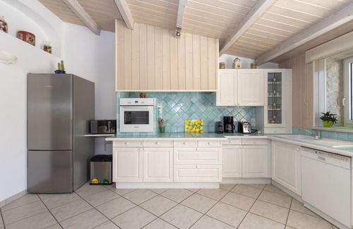 La Flotte House | Old house restored in the Rhaetan style, rated 4 stars, family-run
