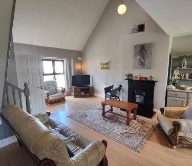 Killarney House | Old Killarney