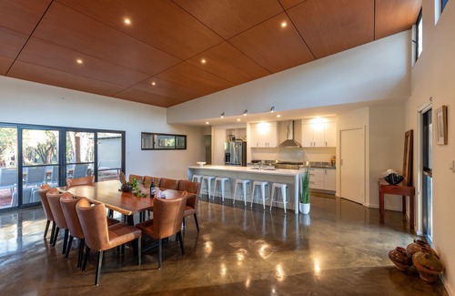 Quindalup House | Old Mill Grove—Bush Escape Near Beaches & Wineries