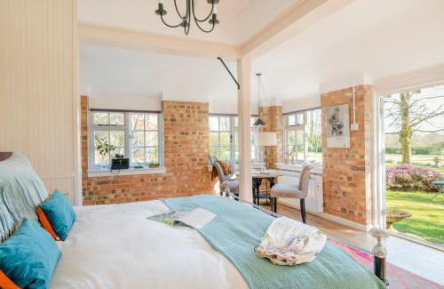 Hassocks House | Old Mill Lodge by Huluki Sussex Stays