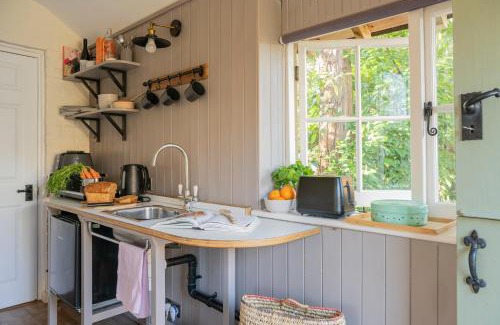 Hassocks House | Old Mill Lodge by Huluki Sussex Stays