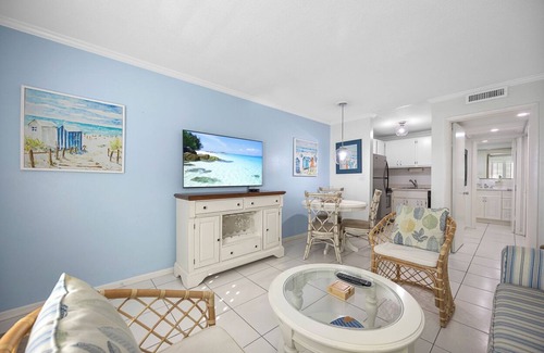 West Naples Apartment | Old Naples Beach Condo
