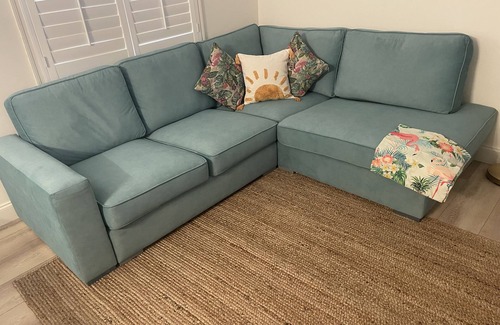 Redevelopment Area Condo | Old Naples, Snowbirds Getaway