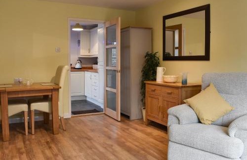 Trethurgy House | Old Orchard Cottage Near Eden