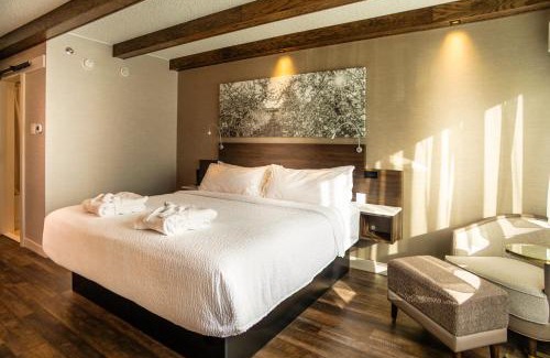 Wolfville Resort | Old Orchard Inn