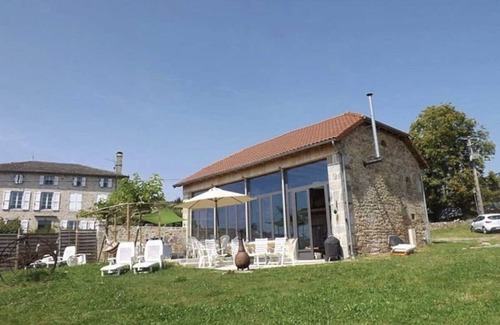 Glenat House | Old pig houses converted into comfortable dwelling