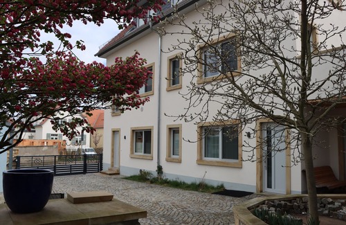 Radebeul Apartment | Old Post Office Altwahnsdorf