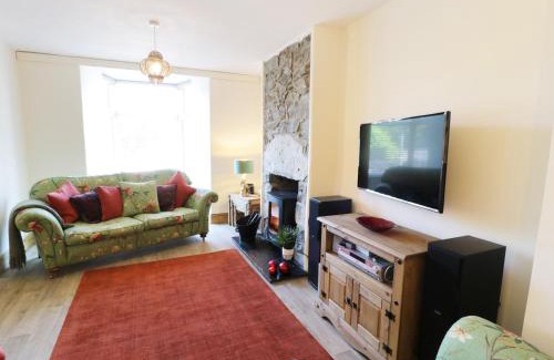 Manod House | Old Post Office