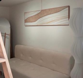 Van Mieu Apartment | Old Quarter Homestay 302-Private bathroom-Railway