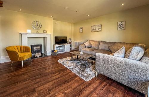 Shanklin House | Old School Mews Too