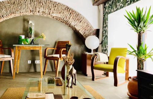 Sacramento Apartment | Old Stables Chiado - 1 bedroom in the green heart of Lisbon