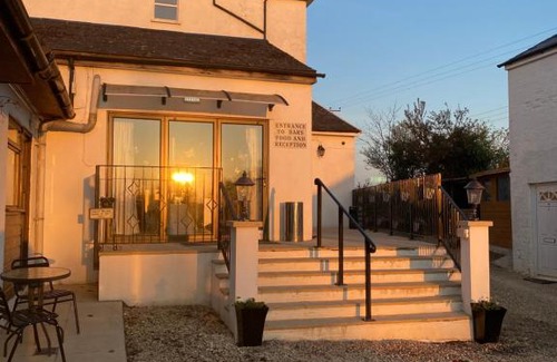 Crewkerne Bed & Breakfast | Old Stagecoach stables rooms only