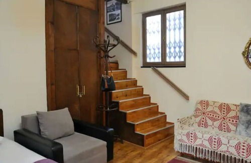 Sololaki House | Old Tbilisi yeard