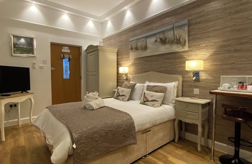 Bishop's Stortford House | Old Thatch Bambers Green