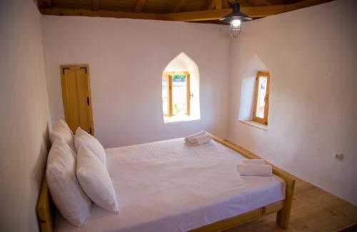 Zavala Villa | Old Tower