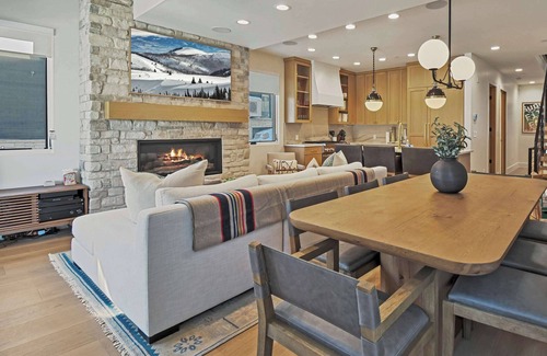 Park City House | Old Town Alpine Vista ~ New Build Ski-in/Ski-out!