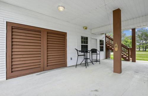 Bay St Louis House | Old Town Bay St. Louis Outdoor Bar Area Game Room