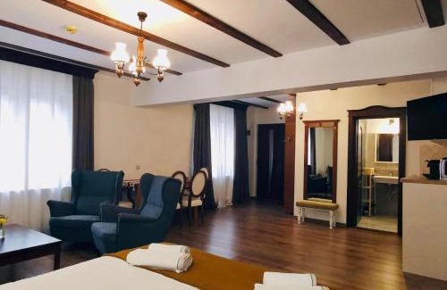 Historic Center House | Old Town Cataleya