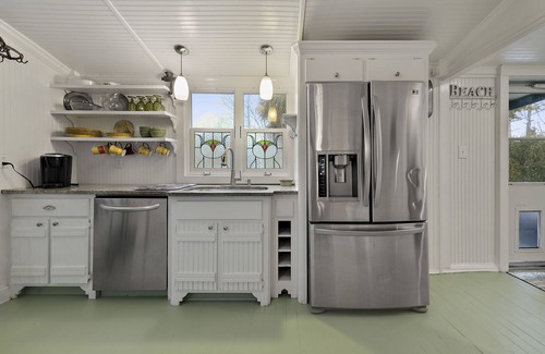 Old Town House | Old Town Charm ~ Step Back In Time ~ Walk To The Beach