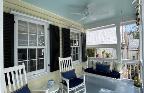 Key West Historic District House | Old Town Classic with plenty of charm, porch swing and parking