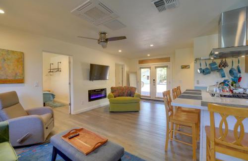 Cottonwood House | Old Town Cottonwood Cottage with Yard, Pets Welcome