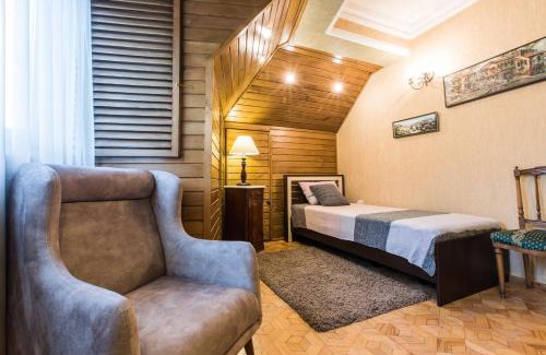 Sololaki Apartment | Old Town from Terrace