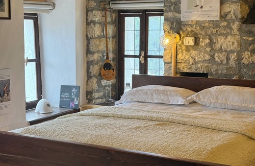 Berat House | Old Town Guesthouse Guri