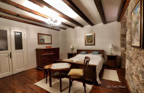 Pag Villa | Old town house