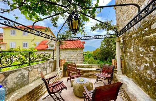 Old Town Apartment | Old town house with private garden