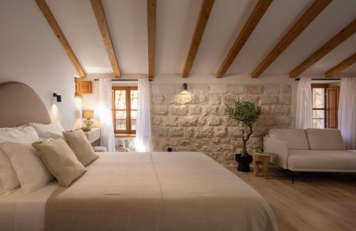 Dubrovnik Old Town House | Old Town Olive luxury room for 3