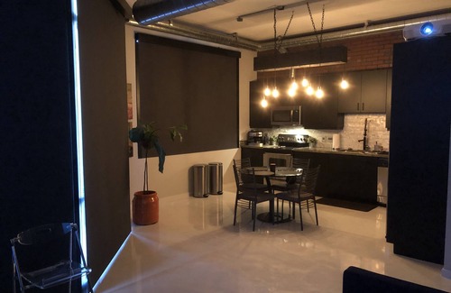 Brown and Stetson Business Condo | Old Town Scottsdale NY-Style Upscale Smarthome Loft