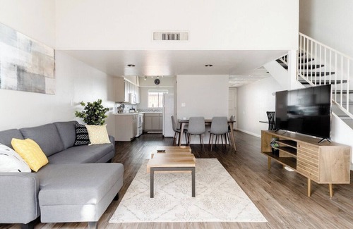 Arts District House | Old Town Scottsdale Loft w/Free Parking