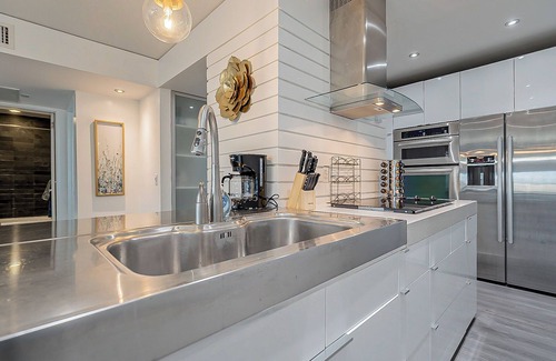 Entertainment District Condo | Old Town Scottsdale Condo 2BD/2BA Pool Access!