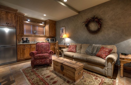 Downtown Park City House | Old Town - Ski-In/Out - Super Luxurious 5BR/5BA - Hottub-Firepit - Ski Run View