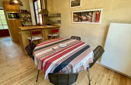 Cap-Ferret House | Old, wonderfully renovated villa, lovely garden, terraces and pool, Cap Ferret