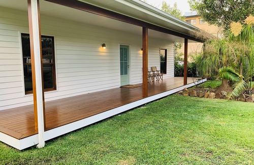Old Bar House | Oldbar Road Beach House