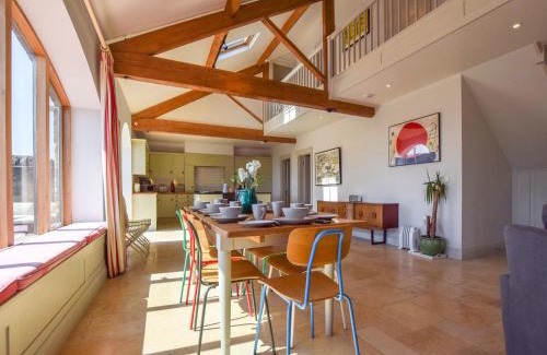 Elkstone House | Oldbury Barn
