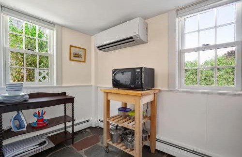 Rockport Apartment | Olde New House