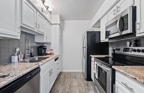 South Scottsdale Condo | OldTown Scottsdale, 1BR Cozy Condo