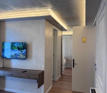 Tirana Hotel | Olea Glass Hotel