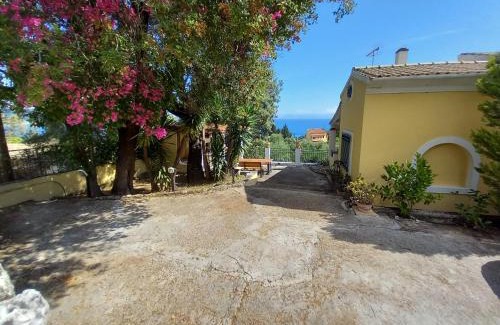 Agia Pelagia Chlomou Villa | Olea Home