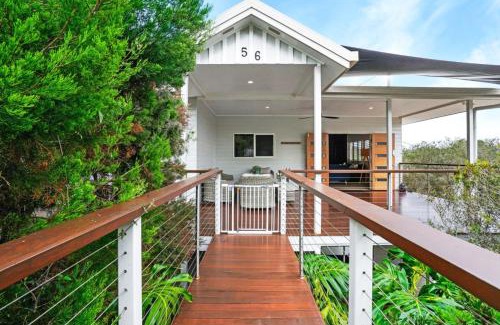 Yungaburra House | Oleander Escape Lake Front Retreat