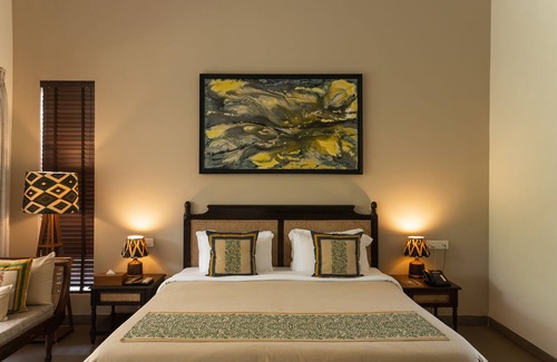 Khalapur Hotel | Oleander Farms