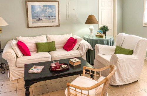 Folly Field House | Oleander Oasis