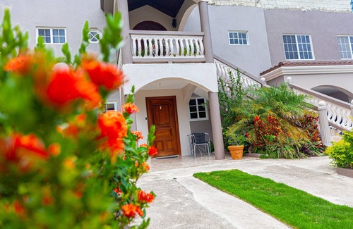 Tryall House | Oleander Staycation .