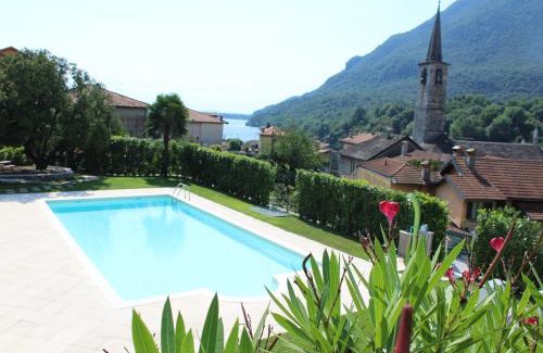 Mergozzo Apartment | Oleandro 2 apartment in Villa Cerutti