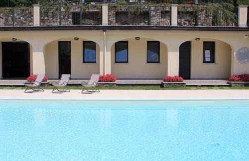 Mergozzo Apartment | Oleandro 2 apartment in Villa Cerutti