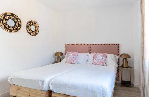 Santa Cruz Apartment | Olehousing - Cathedral Terrace Apartments