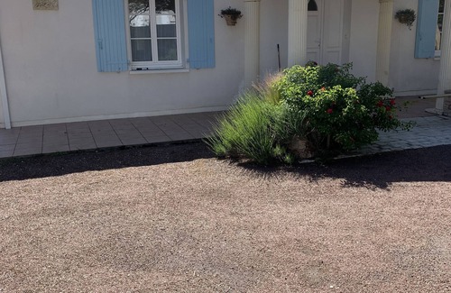 Domino House | OLERON-Domino- Quiet house and studio (6/8 people)-Close to beach and market